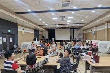 작은자리복지관, 무더위 쉼터 ‘쿨(COOL)한 작은자리 캠핑장’ 운영 성료