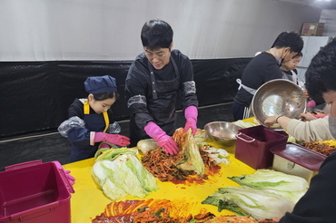 시민 100가정 참여한 ‘제5회 시흥시 로컬푸드 김장체험’ 개막